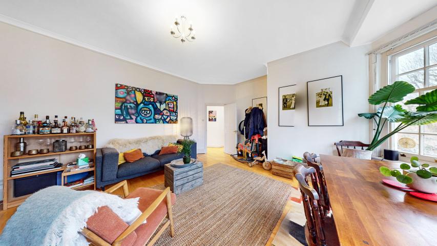 Wonderful Family Home in Hampstead Ferncroft Avenue, Hampstead